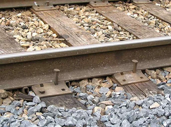 rail spike application rail spike application